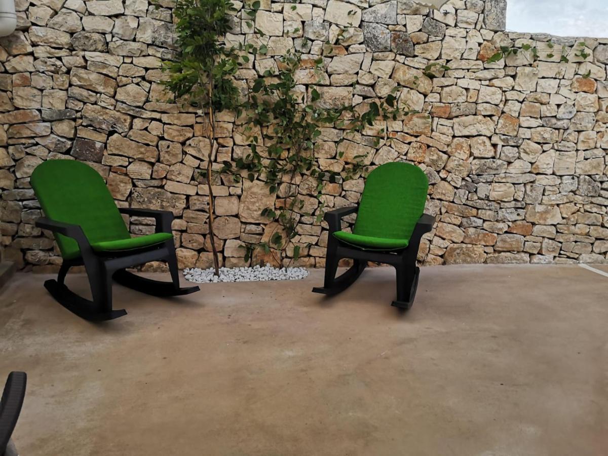 Dimora Verde B Con Trullo Masseria Poesia Чистерніно Екстер'єр фото